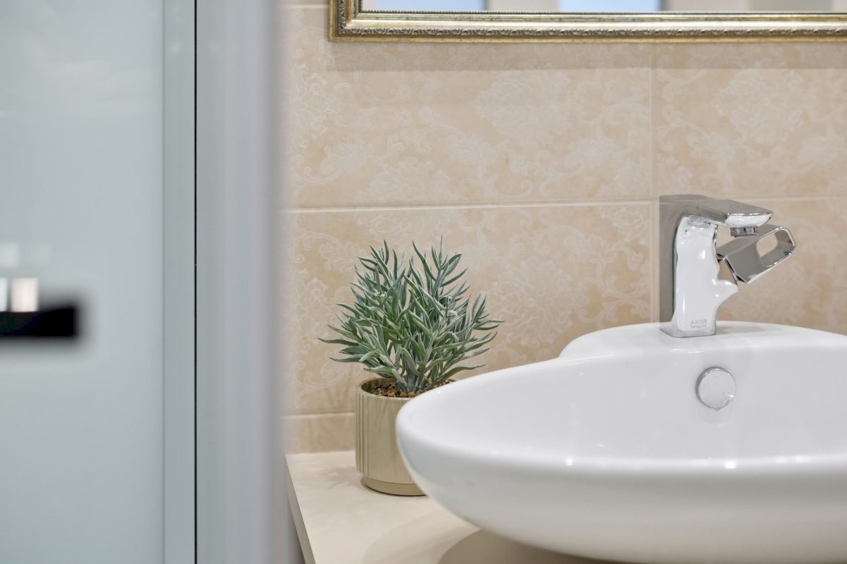 Tallinn, Kesklinna linnaosa, Tatari, Ravi 13/2