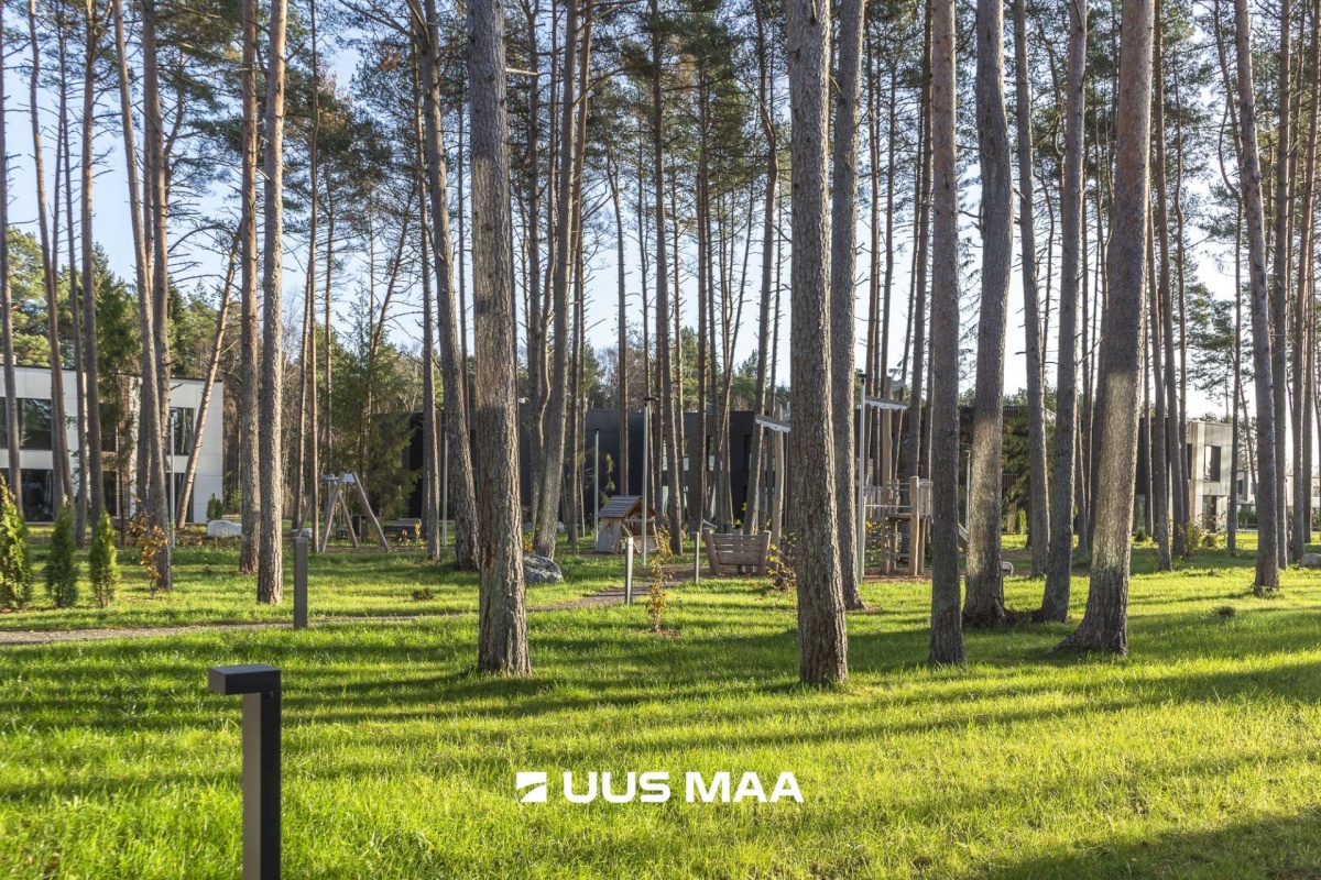 Viimsi vald, Haabneeme alevik, Laanelinnu 7-6 7 8