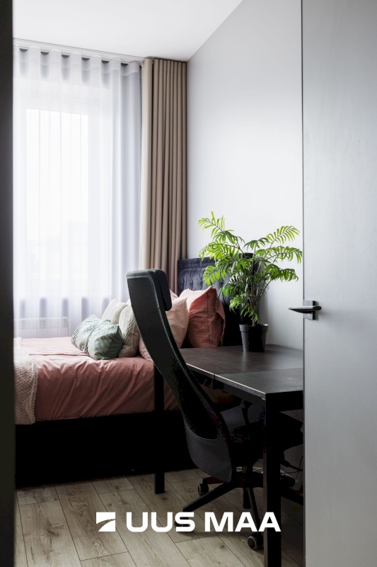 Tallinn, Kesklinna linnaosa, Narva mnt 14