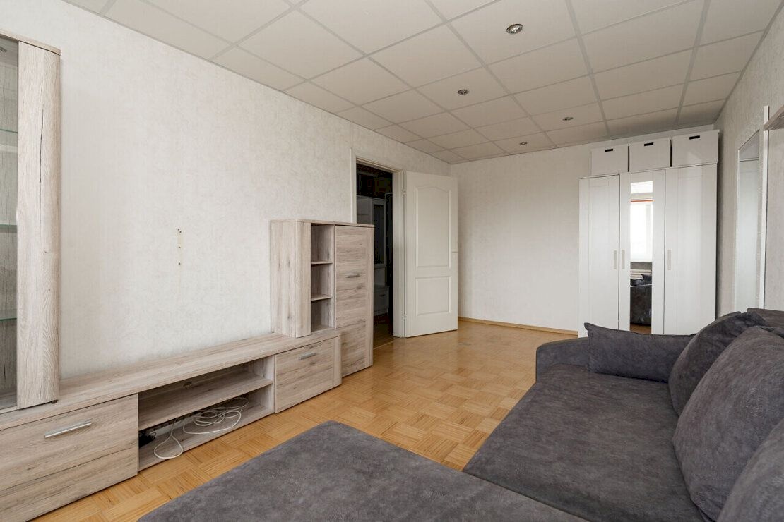 Tallinn, Lasnamäe linnaosa, Pikri 8