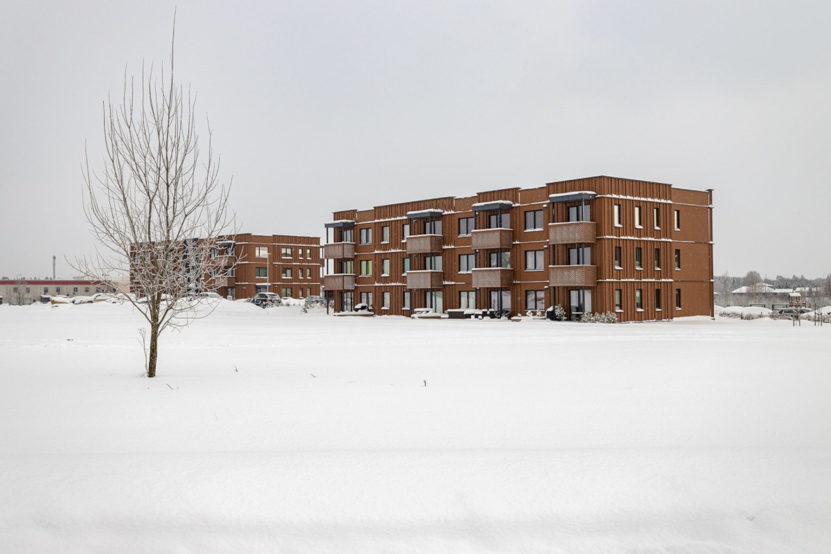 Rae vald, Peetri alevik, Hansa tee 1