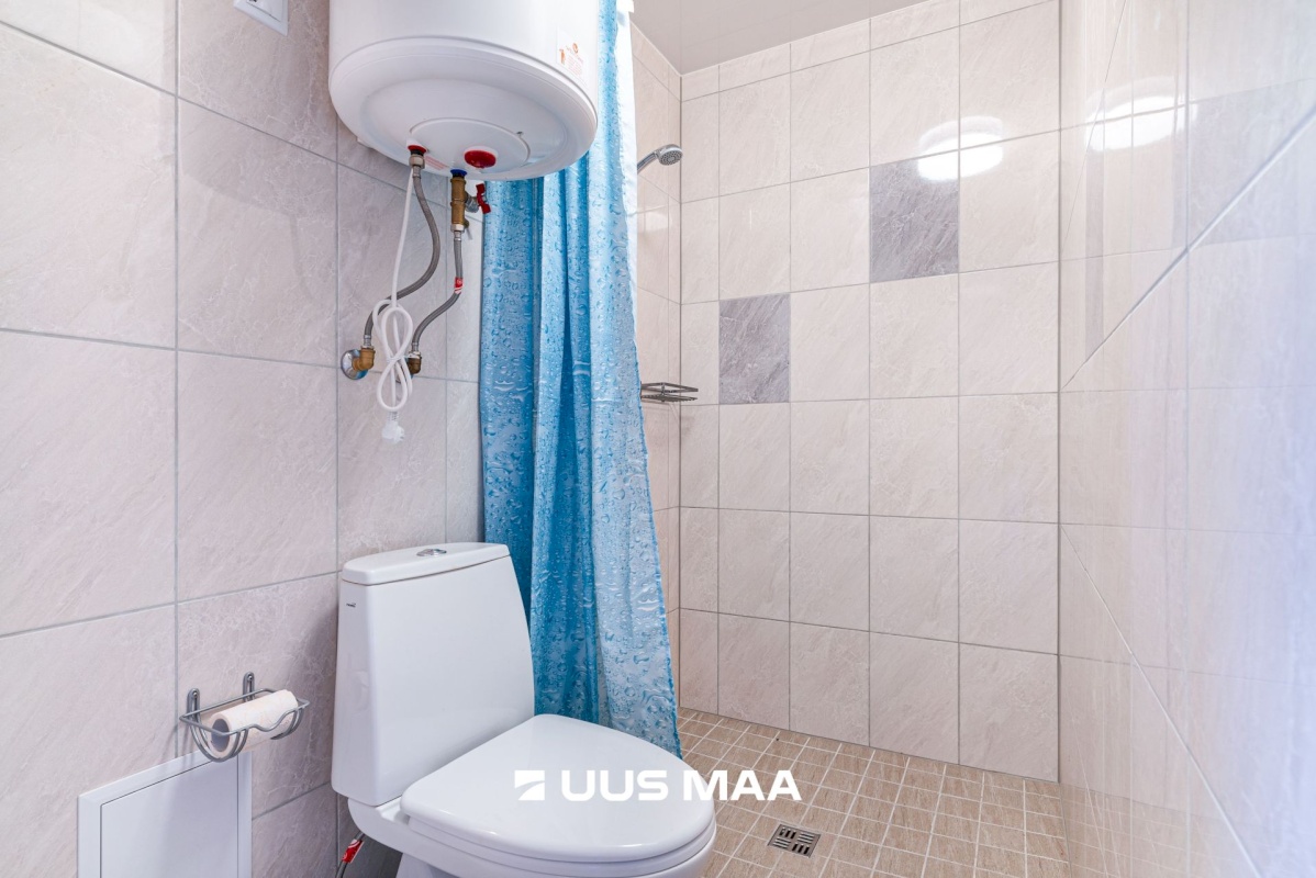 Põhja-Sakala vald, Suure-Jaani linn, Pärnu tn 1