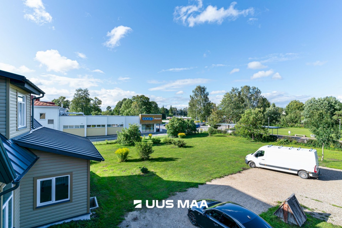 Põhja-Sakala vald, Suure-Jaani linn, Pärnu tn 1