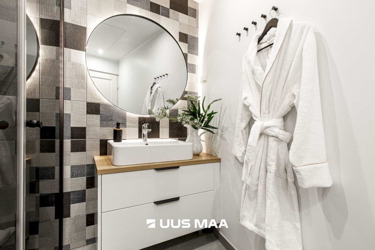 Tallinn, Põhja-Tallinna linnaosa, Tööstuse 16