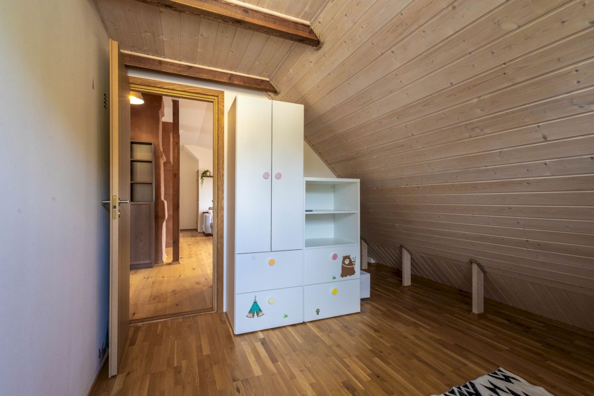 Tartu linn, Tartu linn, Raadi-Kruusamäe, Roosi 36