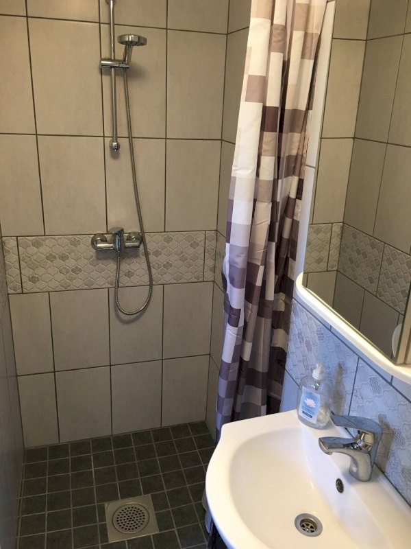 Tartu linn, Tartu linn, Raadi-Kruusamäe, Roosi 36