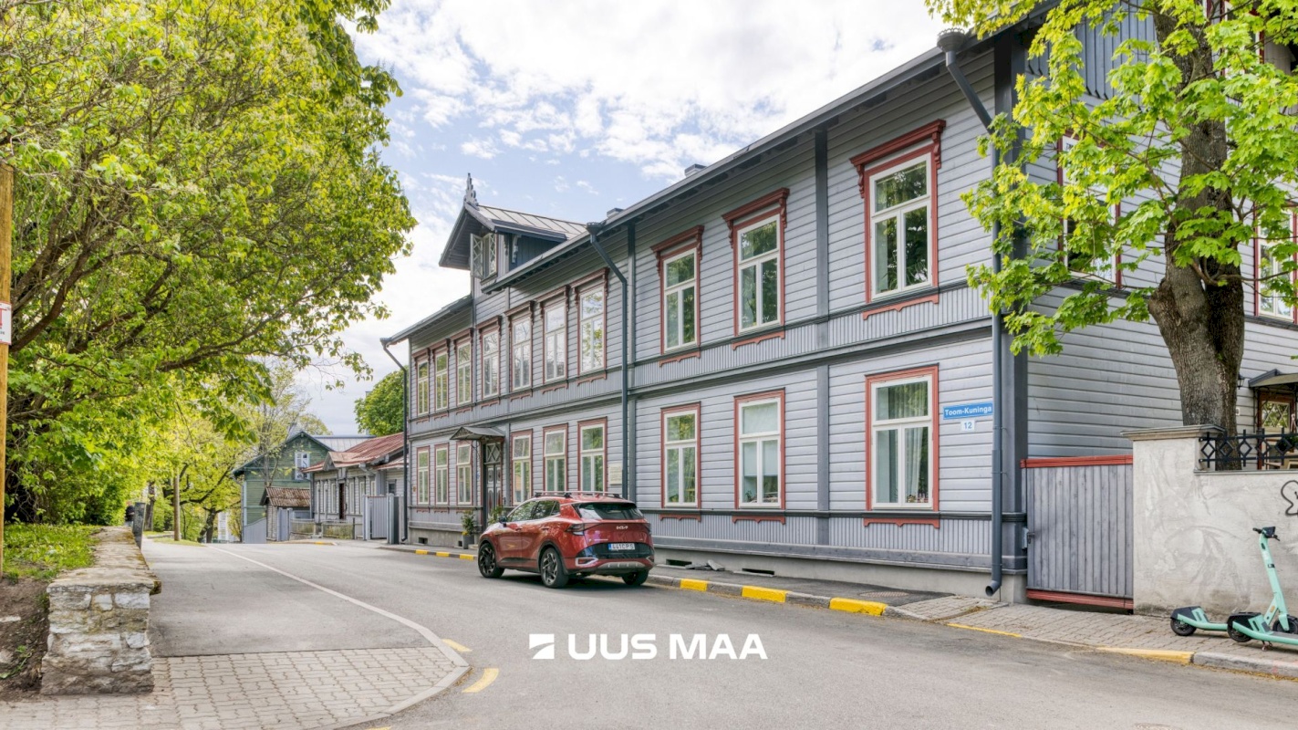 Tallinn, Kesklinna linnaosa, Toom-Kuninga 12