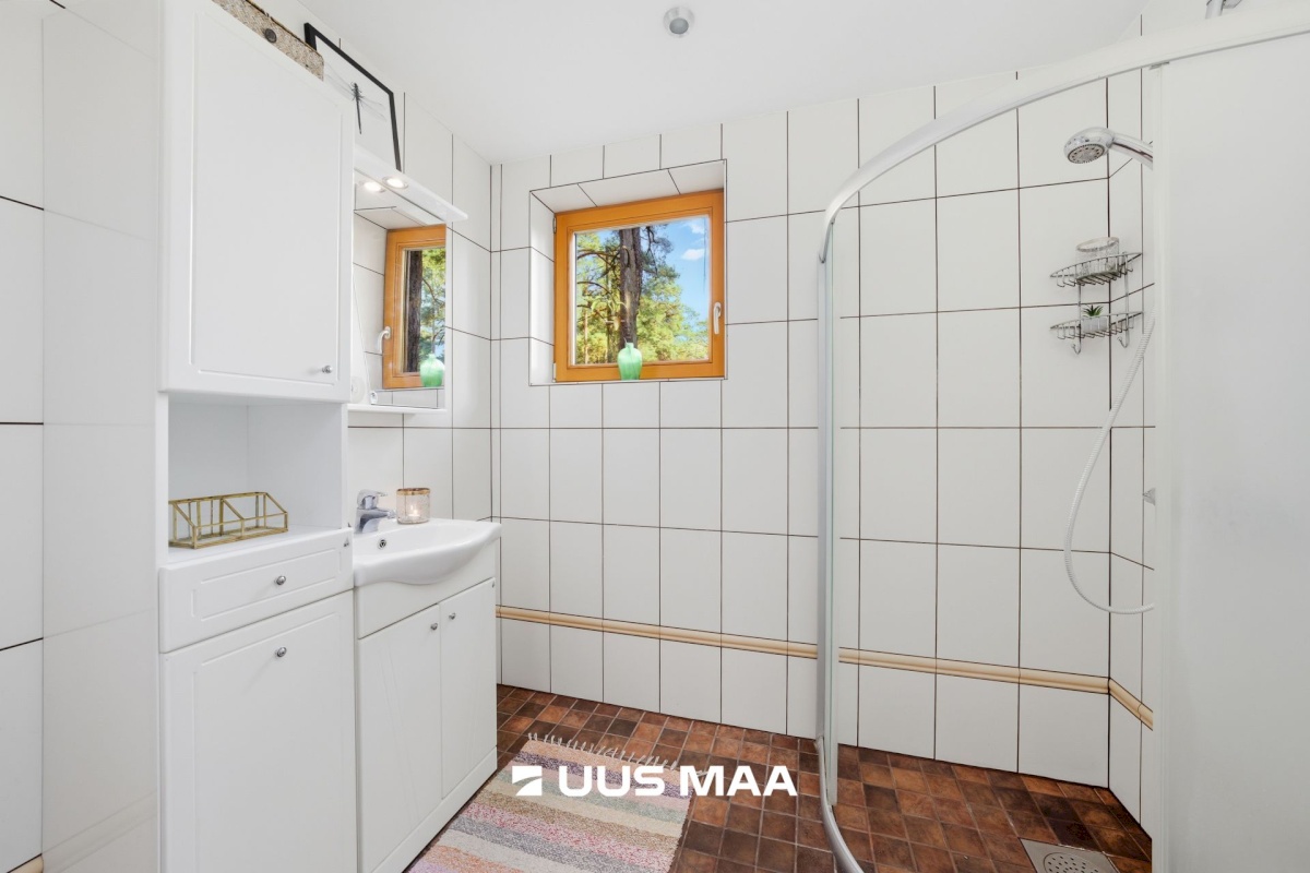 Loksa linn, Mere tn 6