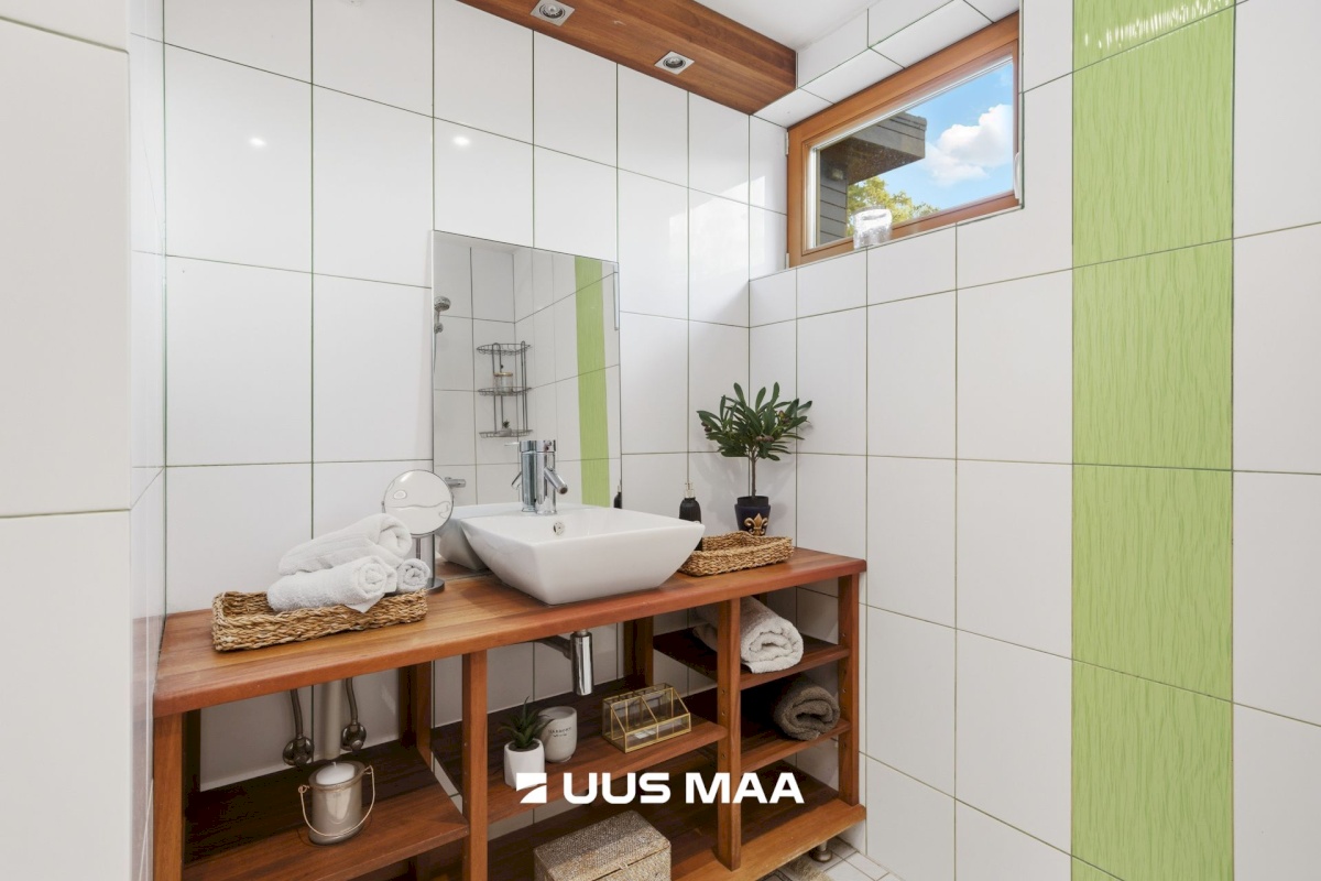 Loksa linn, Mere tn 6