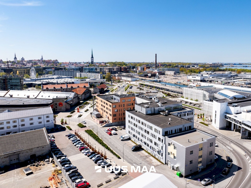 Tallinn, Kesklinna linnaosa, Sadama, Uus-Sadama 21