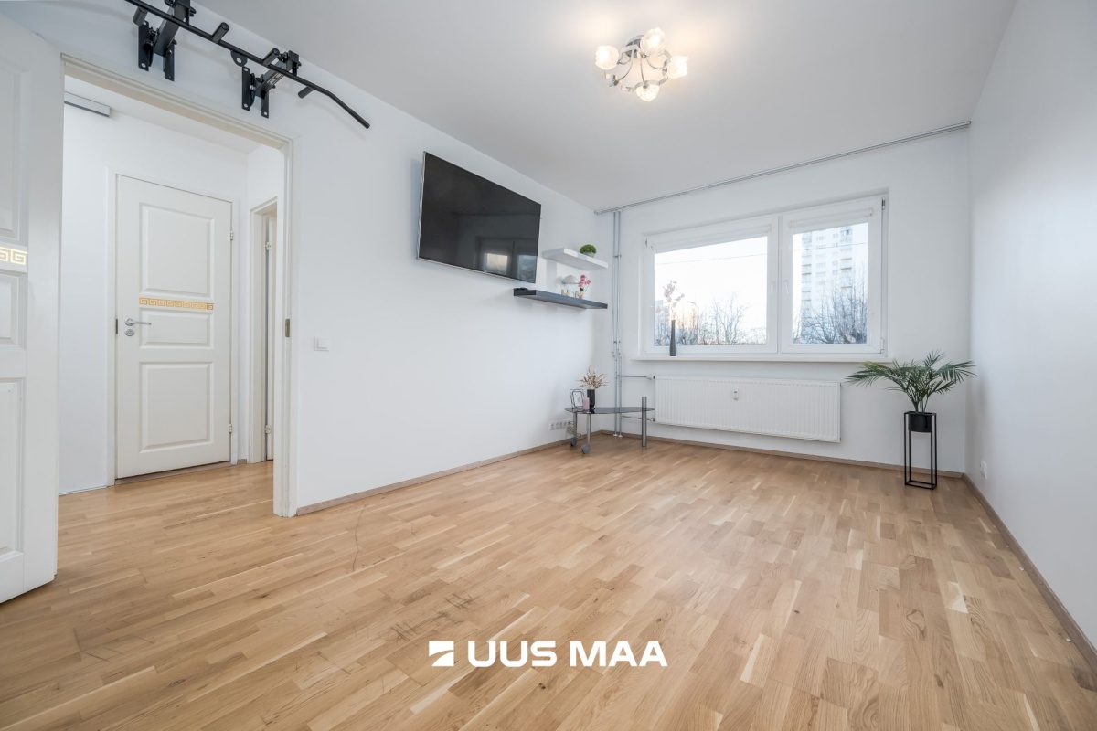 Tallinn, Haabersti linnaosa, Õismäe tee 143