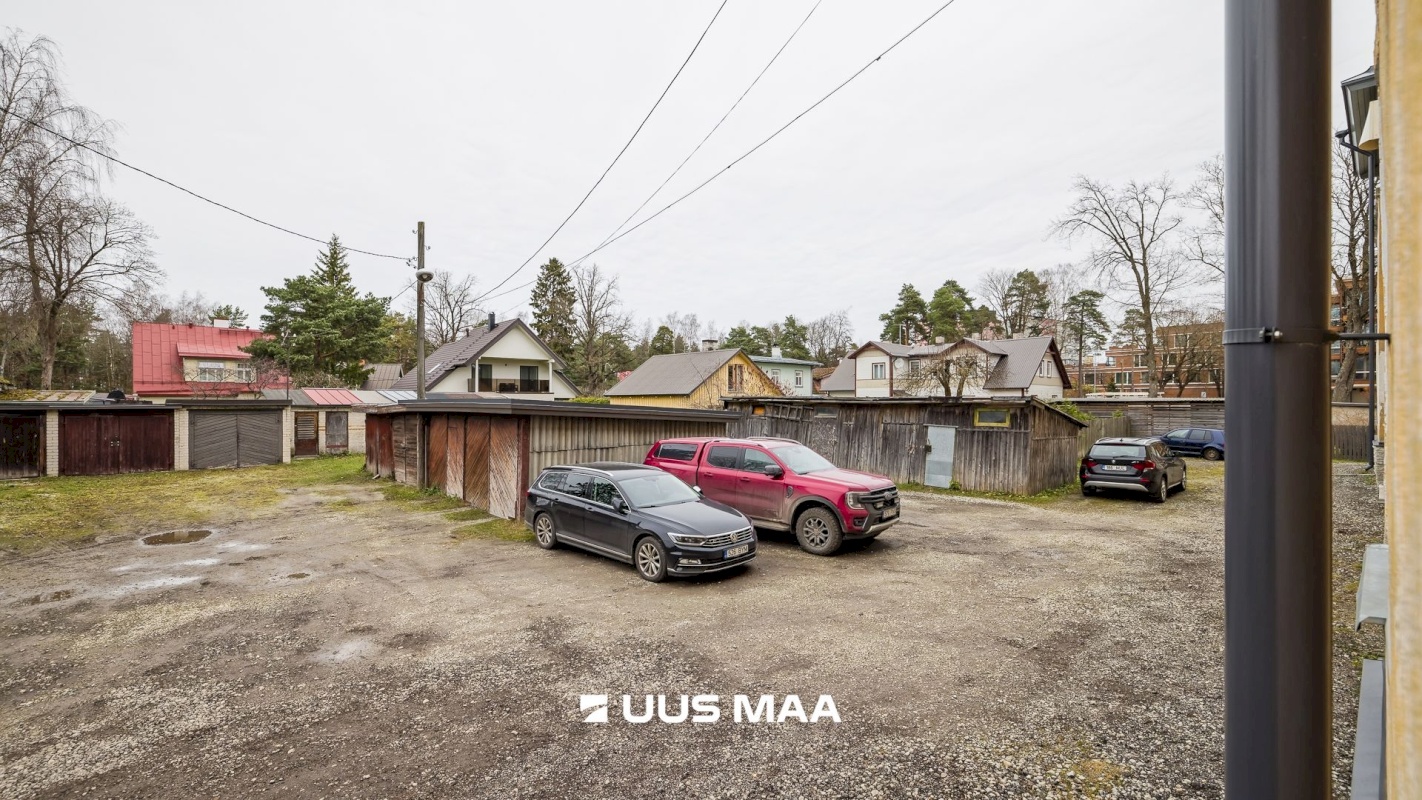 Tallinn, Nõmme linnaosa, Pärnu mnt 332