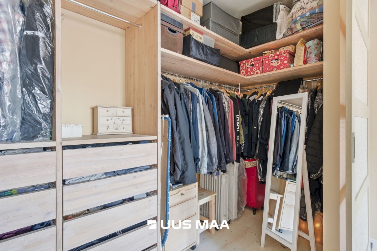 Tallinn, Põhja-Tallinna linnaosa, Kalamaja, Tööstuse 3