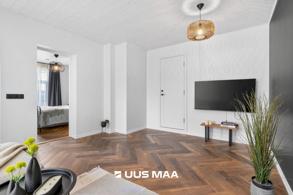 Haapsalu linn, Haapsalu linn, Uus tn 21