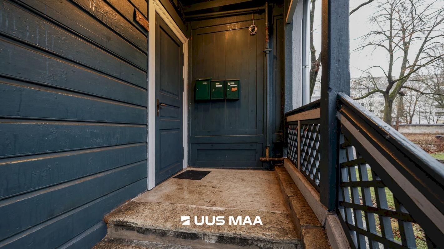 Tallinn, Kesklinna linnaosa, Kadriorg, Narva mnt 32