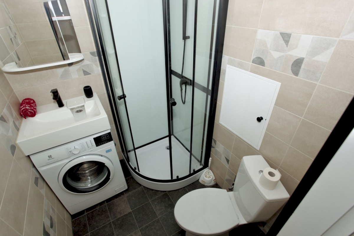 Pärnu linn, Pärnu linn, Ülejõe, Tallinna mnt 2