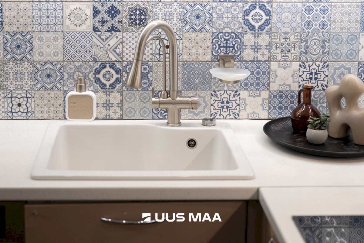 Tallinn, Lasnamäe linnaosa, Kuristiku, Linnamäe tee 2