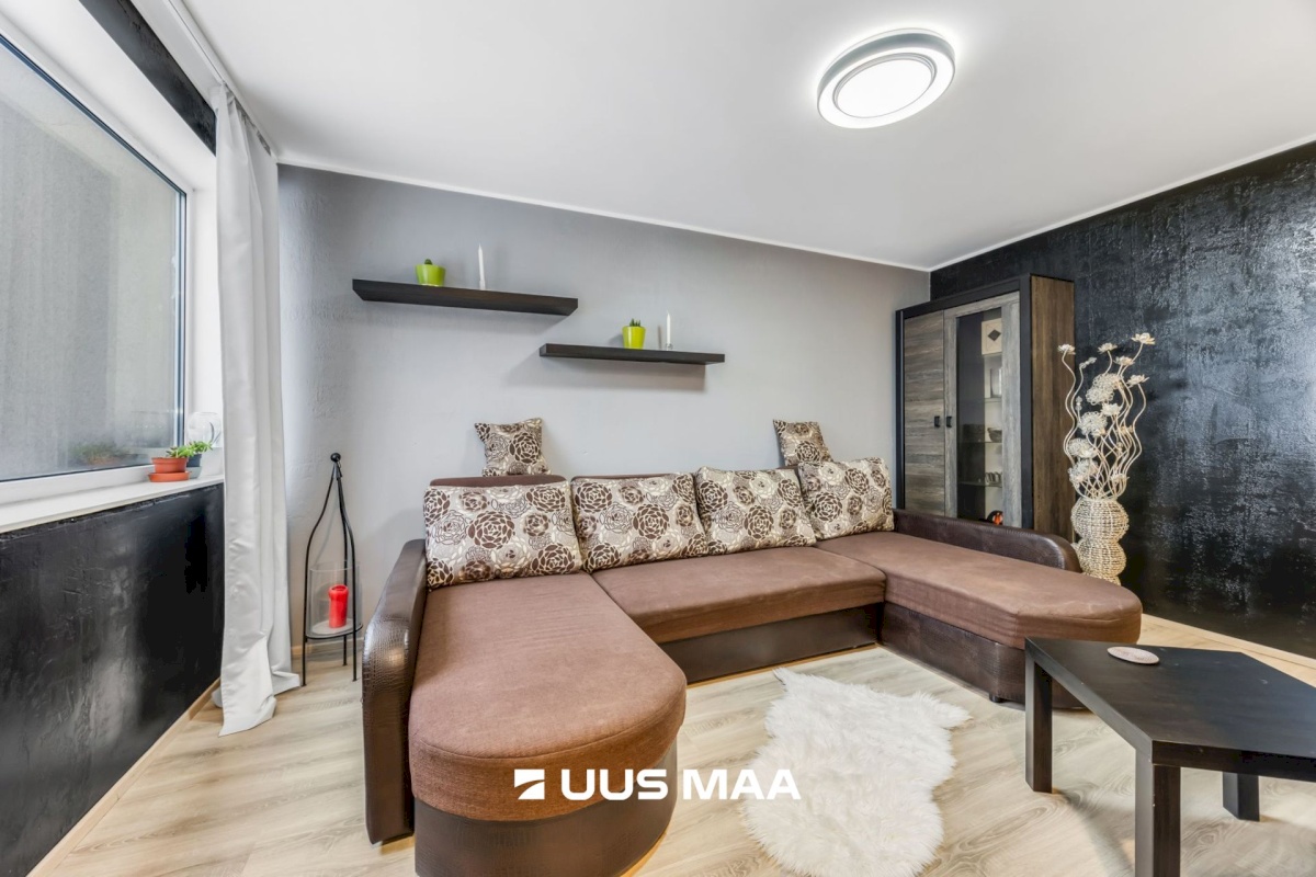 Lääne-Nigula vald, Palivere alevik, Põllu 8