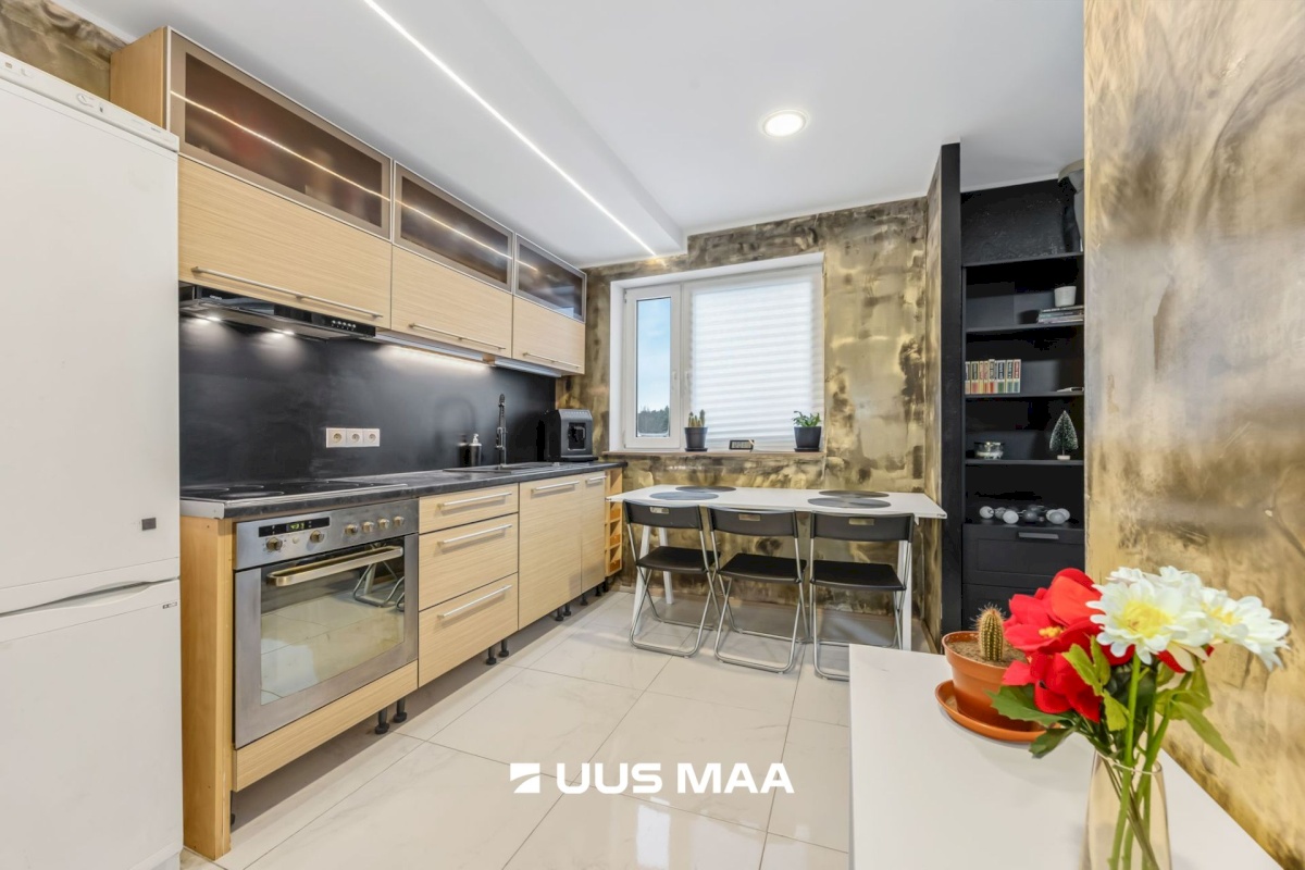 Lääne-Nigula vald, Palivere alevik, Põllu 8