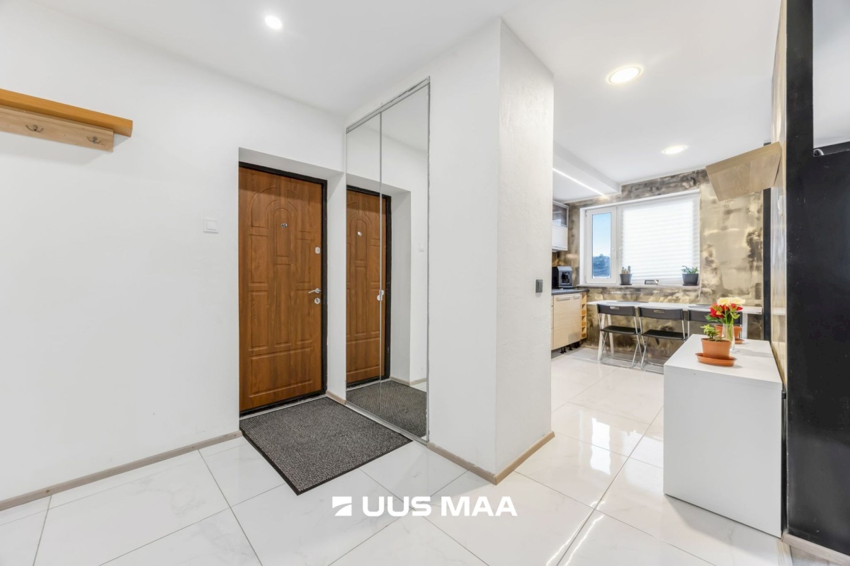 Lääne-Nigula vald, Palivere alevik, Põllu 8