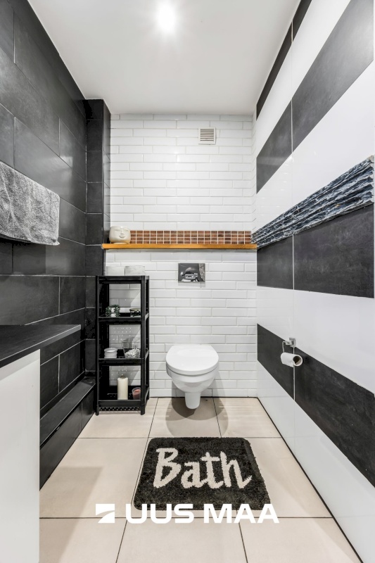 Lääne-Nigula vald, Palivere alevik, Põllu 8