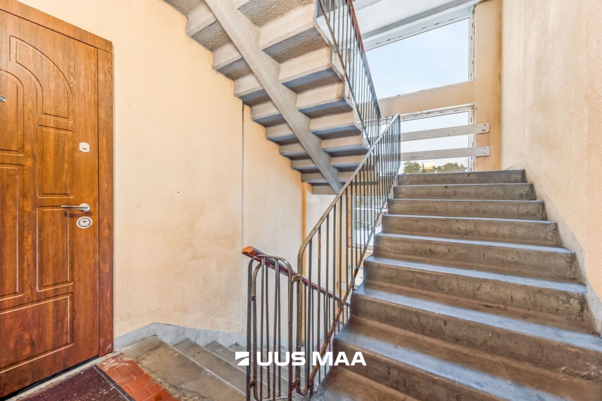 Lääne-Nigula vald, Palivere alevik, Põllu 8