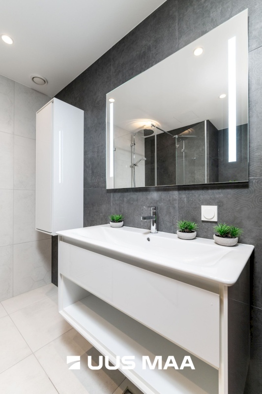 Tallinn, Kesklinna linnaosa, Kassisaba, Paldiski mnt 21