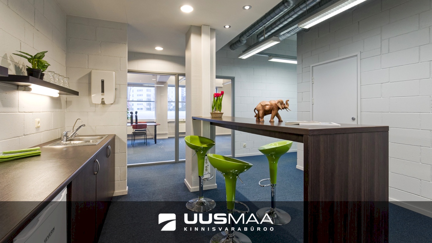 Tallinn, Mustamäe linnaosa, Akadeemia tee 47