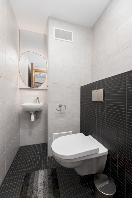 Tallinn, Nõmme linnaosa, Pääsküla, Ilvese 9