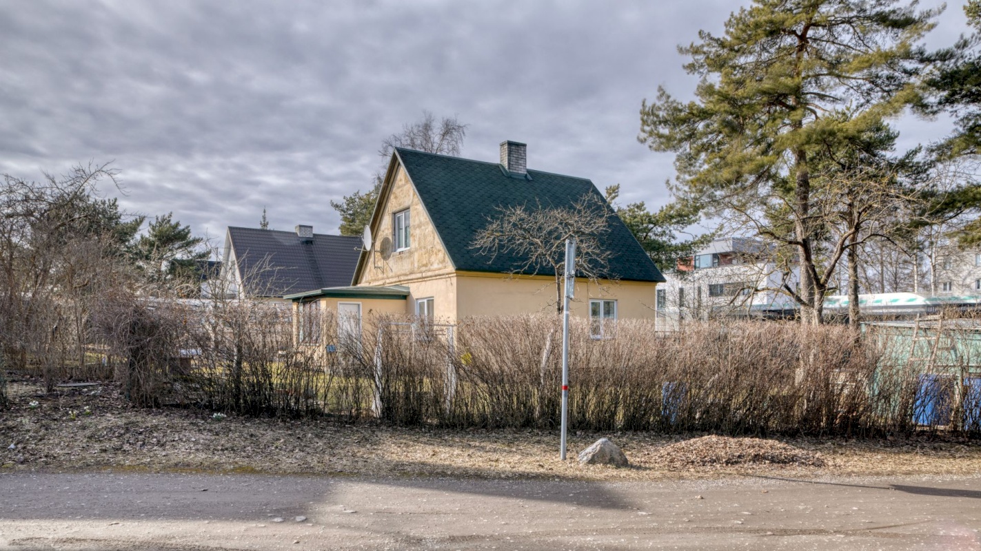 Tallinn, Nõmme linnaosa, Pääsküla, Vabaduse pst 193a