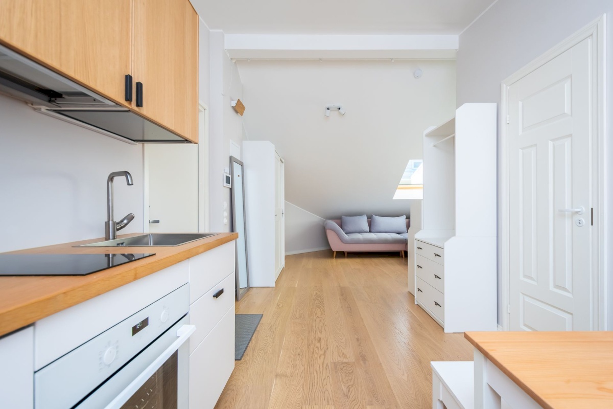 Tallinn, Kesklinna linnaosa, Uus Maailm, Luha 9