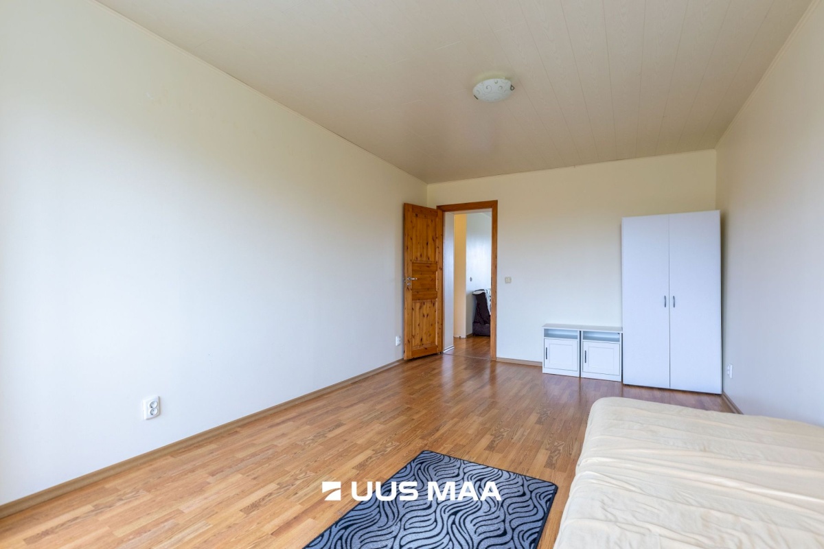 Tapa vald, Tapa linn, Üleviste 11