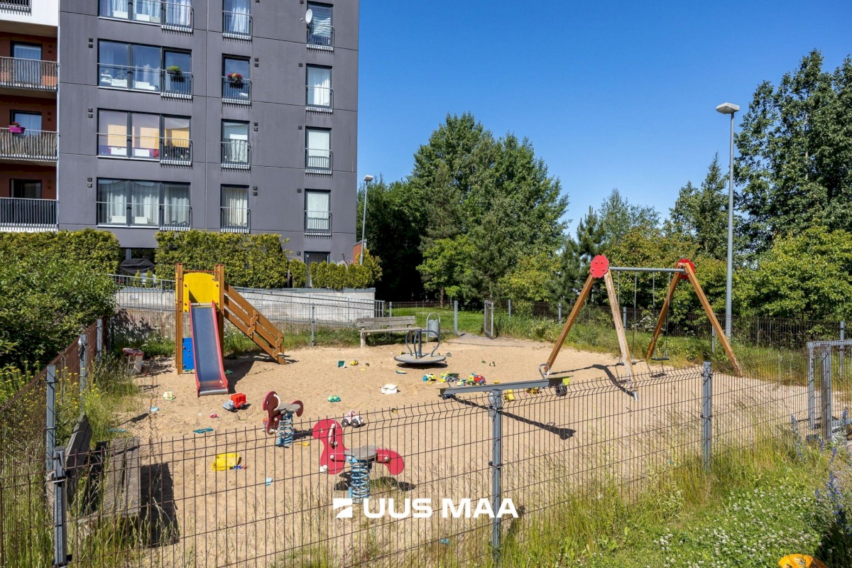 Tallinn, Mustamäe linnaosa, Kadaka, Mäepealse 10