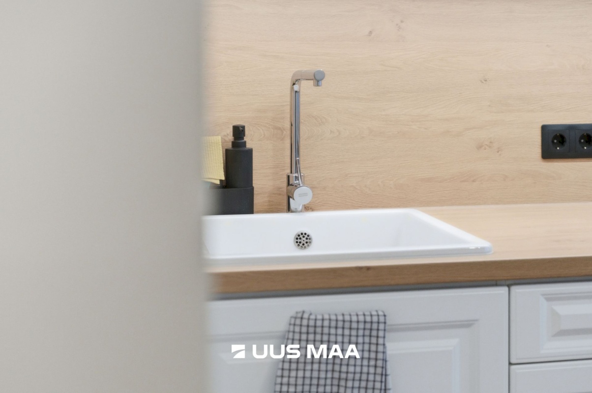 Tallinn, Lasnamäe linnaosa, Linnamäe tee 12