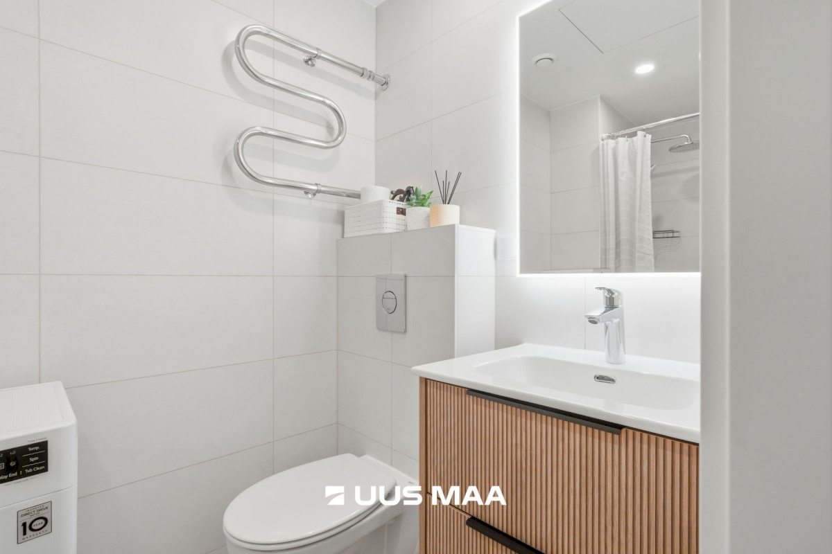 Tallinn, Lasnamäe linnaosa, Linnamäe tee 12