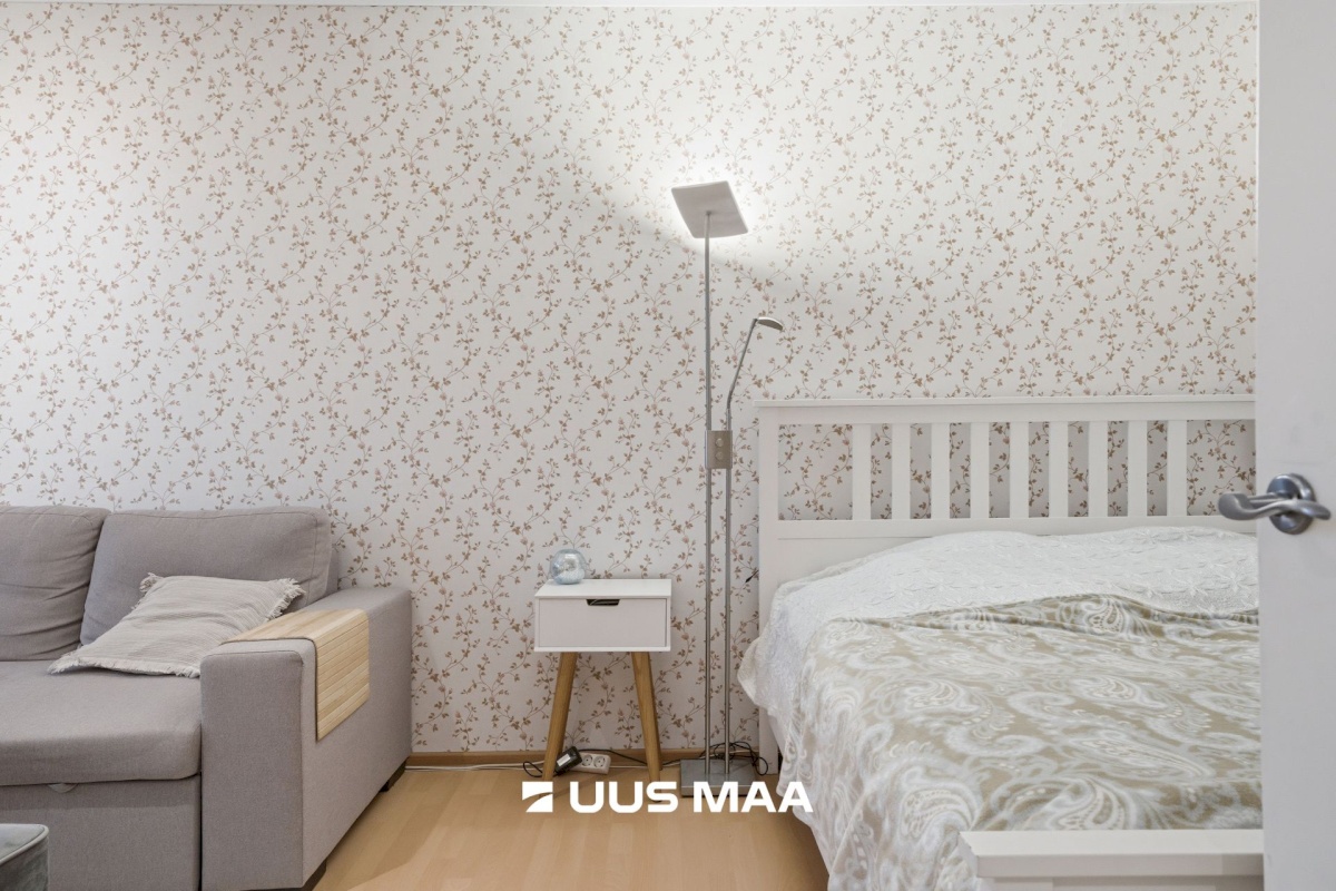 Tallinn, Lasnamäe linnaosa, Linnamäe tee 12