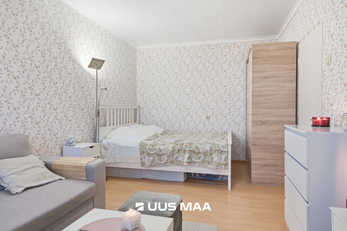 Tallinn, Lasnamäe linnaosa, Linnamäe tee 12