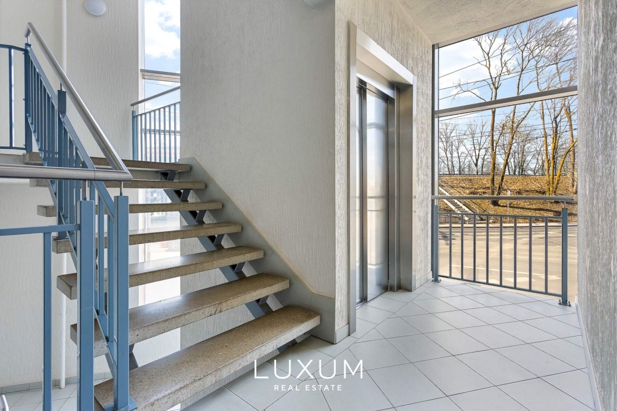 Tallinn, Kesklinna linnaosa, Tehnika tn 33