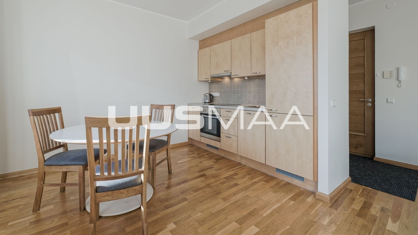 Tallinn, Kesklinna linnaosa, Pärnu mnt 27