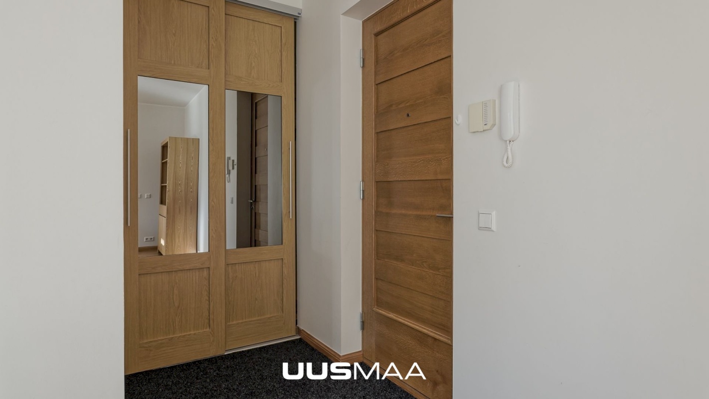 Tallinn, Kesklinna linnaosa, Pärnu mnt 27