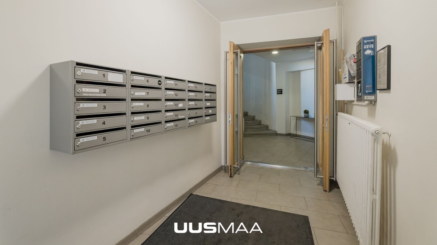 Tallinn, Kesklinna linnaosa, Pärnu mnt 27