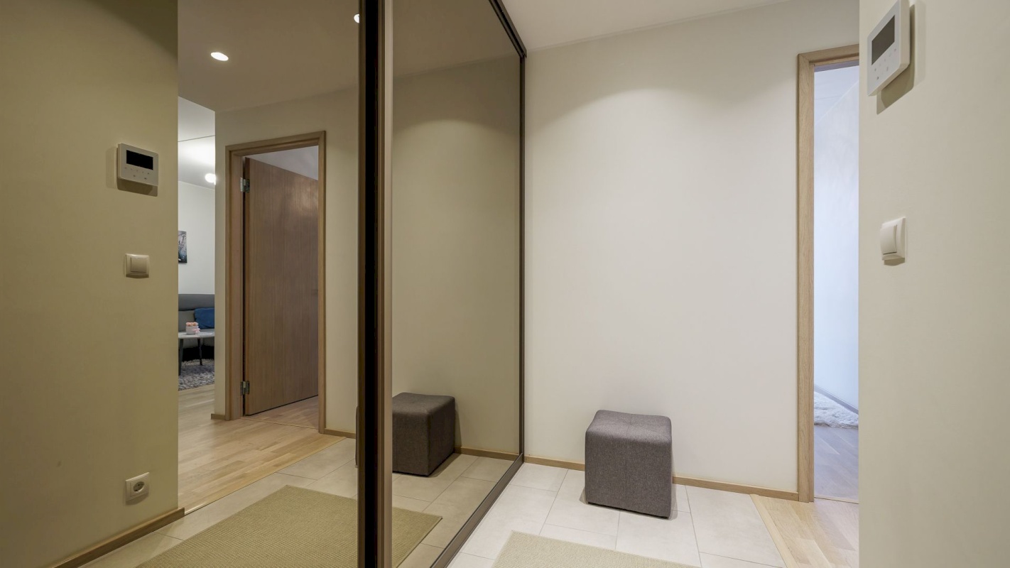 Tallinn, Mustamäe linnaosa, Ehitajate tee 91/2