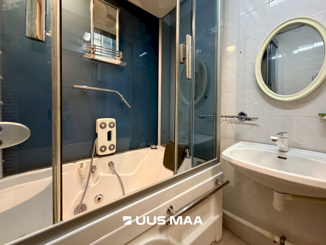 Viljandi linn, Männimäe, Riia mnt 45