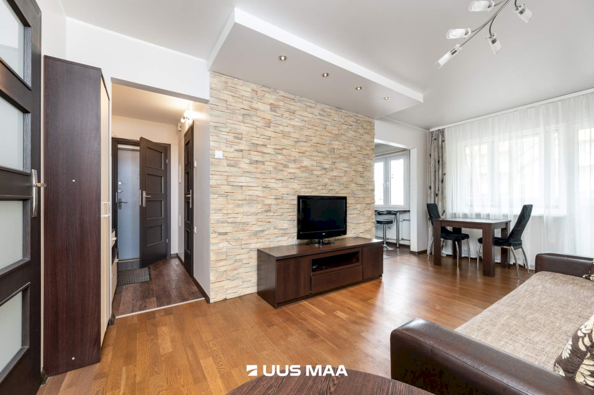 Tallinn, Lasnamäe linnaosa, Majaka tn 8