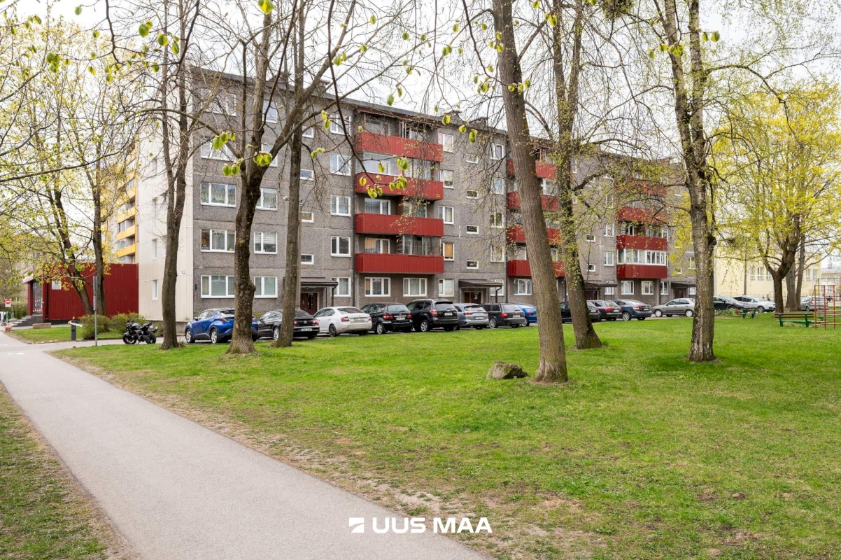 Tallinn, Lasnamäe linnaosa, Majaka tn 8