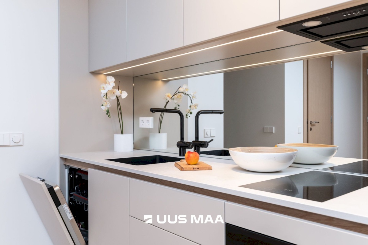 Tallinn, Põhja-Tallinna linnaosa, Kalamaja, Kalaranna 8/8