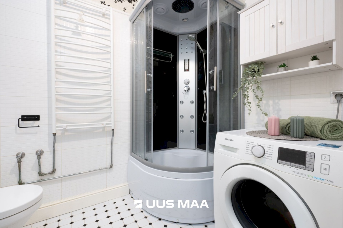 Tallinn, Kesklinna linnaosa, Raua, F. R. Kreutzwaldi tn 13