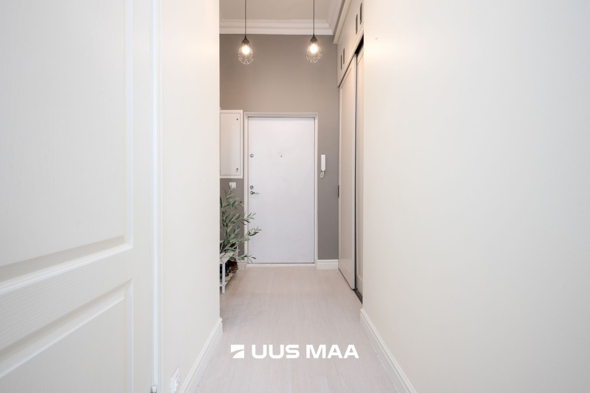 Tallinn, Kesklinna linnaosa, Raua, F. R. Kreutzwaldi tn 13