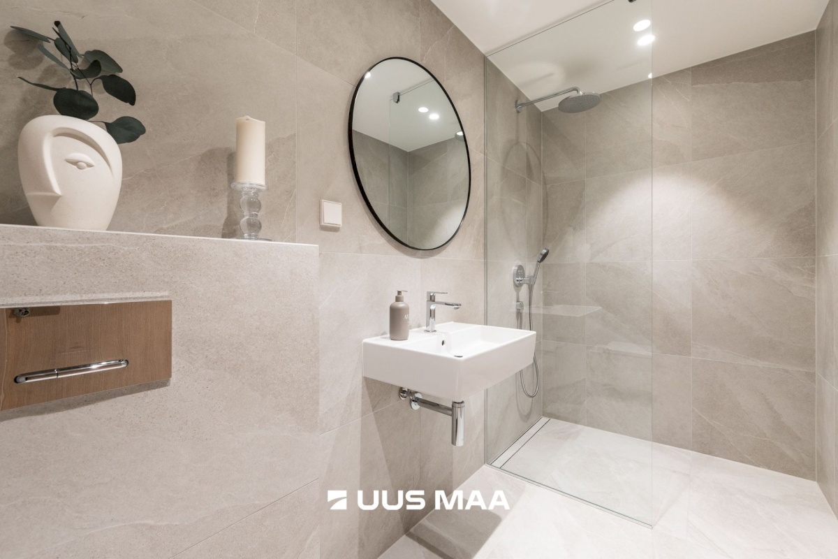 Tallinn, Põhja-Tallinna linnaosa, Kalamaja, Kalaranna 8/8