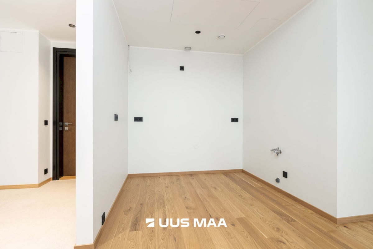 Tallinn, Kesklinna linnaosa, Tartu mnt 44-14 AVALON